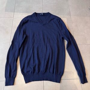 Gap 100% Merino Wool V-Neck Sweater Sz S